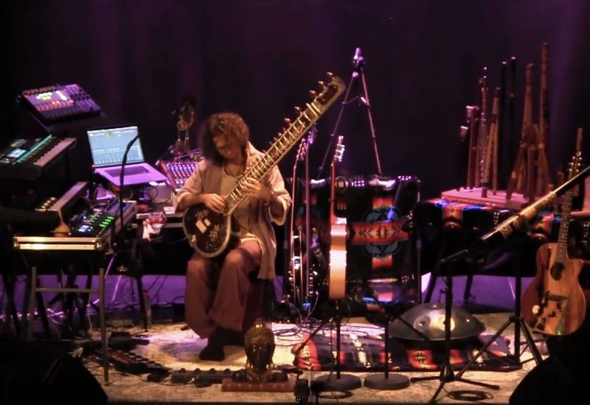El músico ibicenco Héctor Koa, en un concierto. | EIVISSA ESCÈNICA