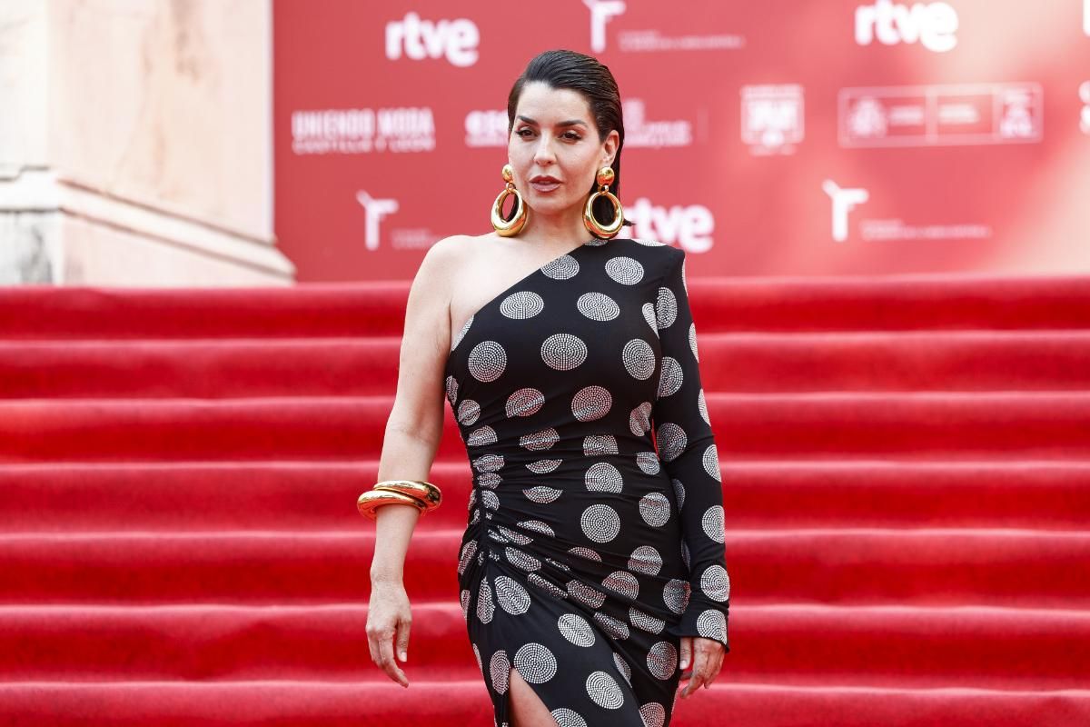 Ruth Lorenzo en los Premios de la Academia de la Moda Española