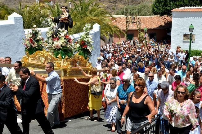 PROCESION SAN ANTONIO MOGAN