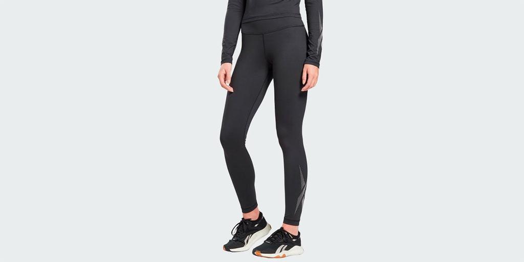 Mallas de Reebok para salir a hacer deporte en invierno. 