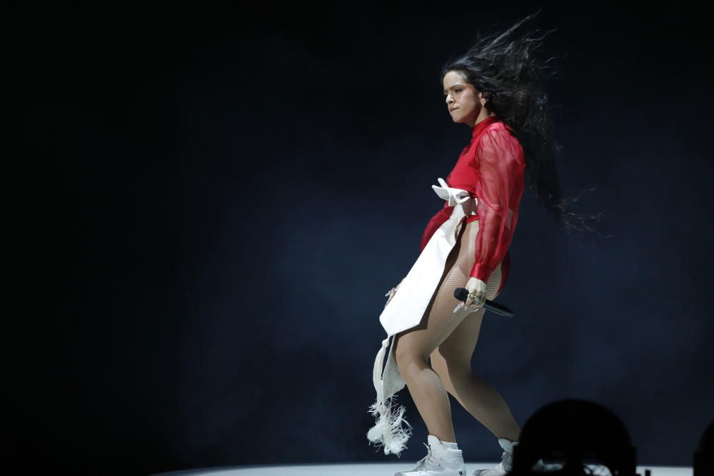 Rosalía arrasa en los Grammy Latino