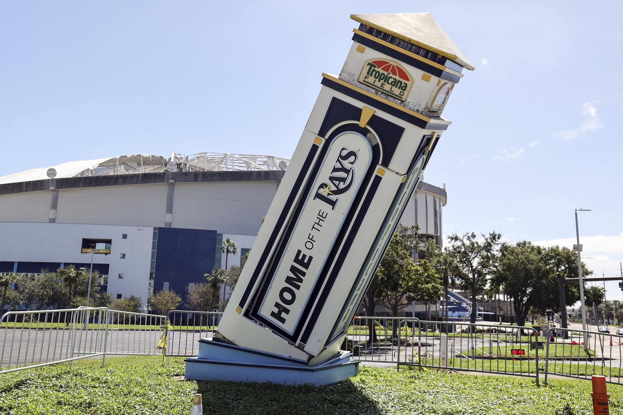 Els efectes de l'huracà Milton, en imatges