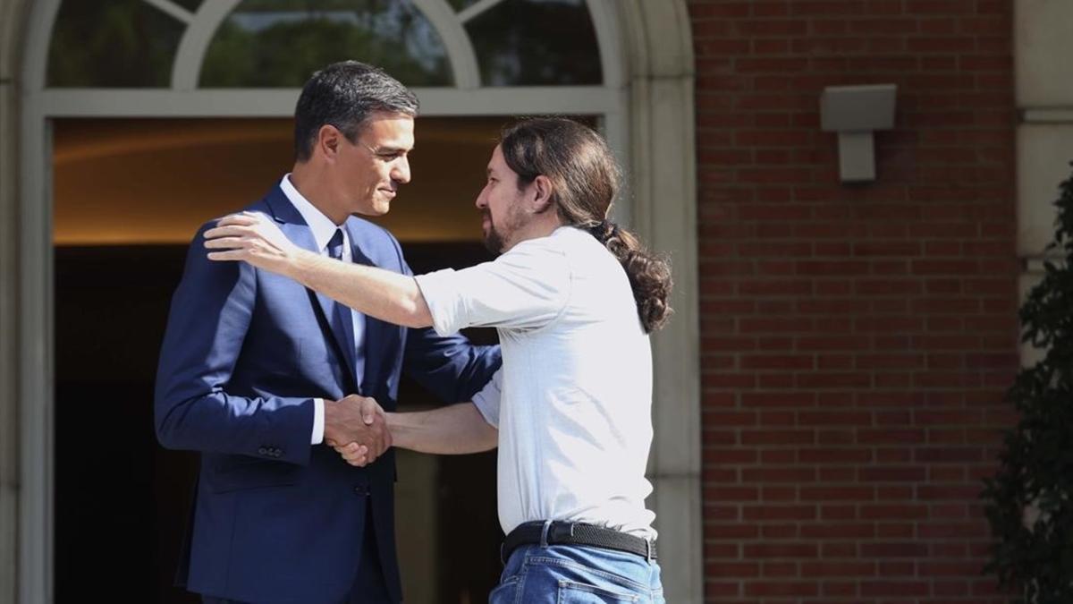 Pedro Sánchez y Pablo Iglesias, este jueves en el Congreso.