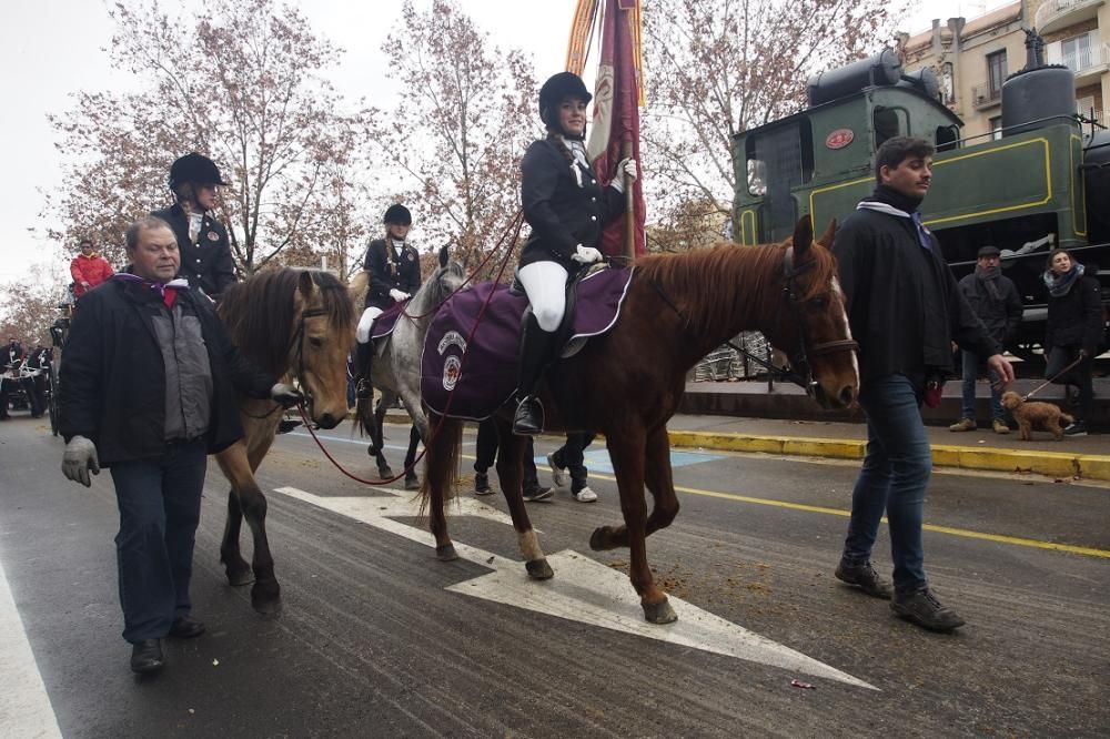 La pluja fa endarrerir la sortida dels Tres Tombs d'Igualada