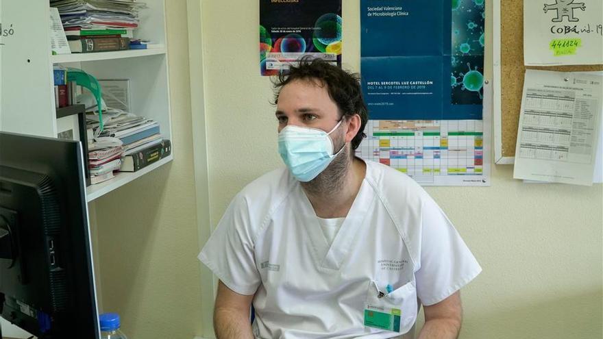 Un médico residente de Castellón: &quot;Tratar este virus es duro, un &#039;shock&#039; emocional cada día&quot;