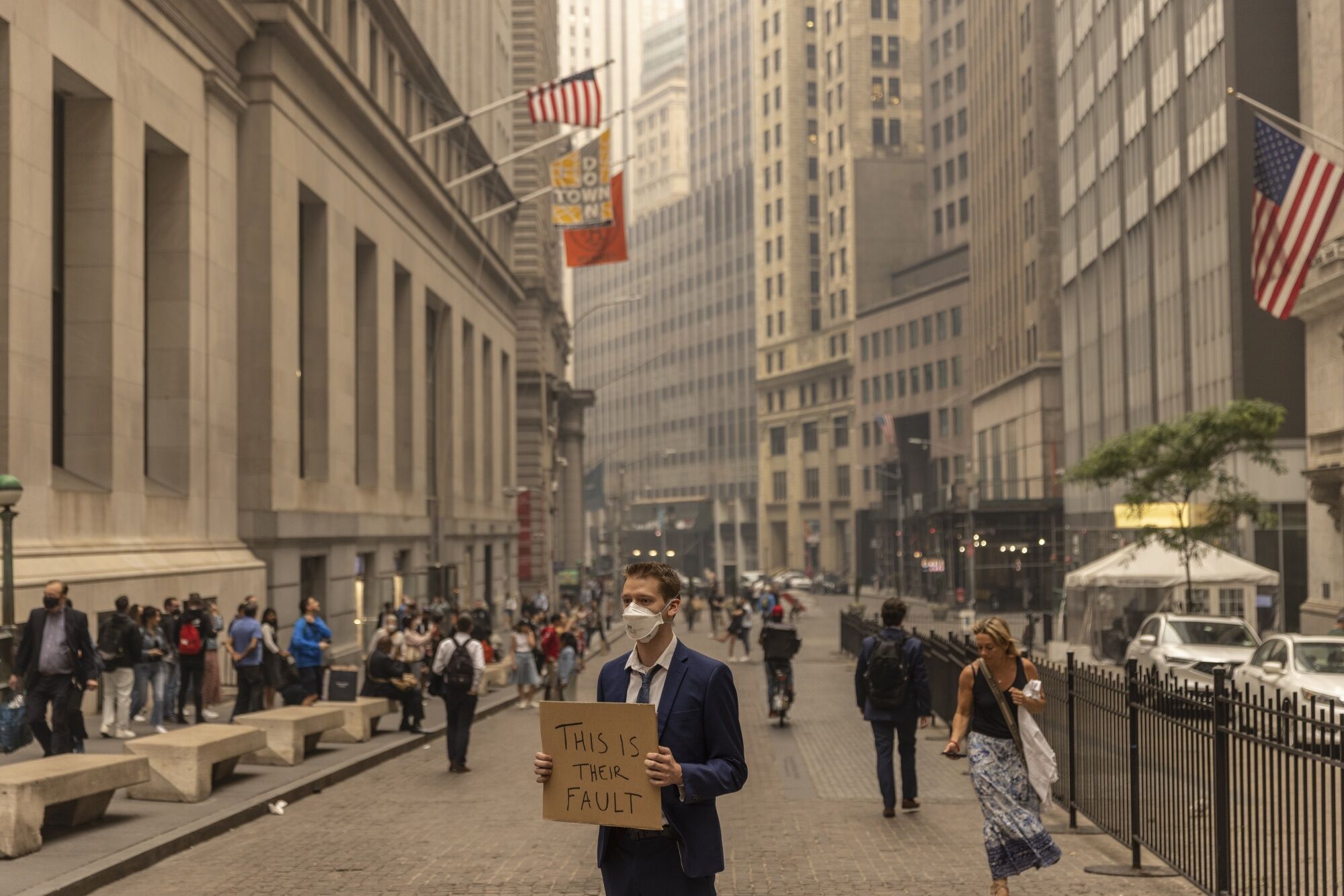 Nueva York cubierta por el humo