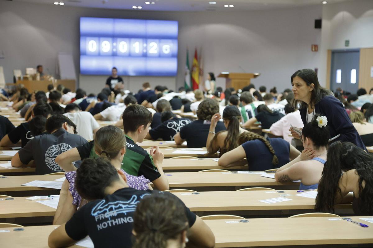 La primera jornada de la PAU, en imágenes
