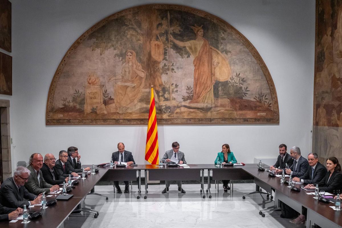 El Govern decide sobre la ampliación del aeropuerto de Barcelona