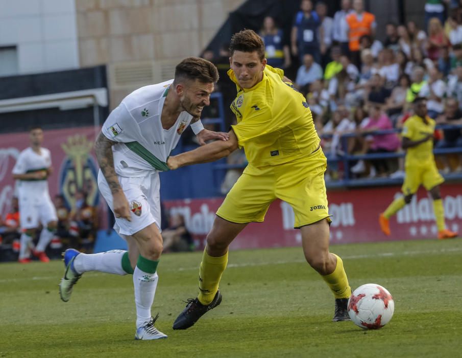 Ascenso Elche CF: imágenes del partido ante el Villarreal B y fiesta sobre el césped