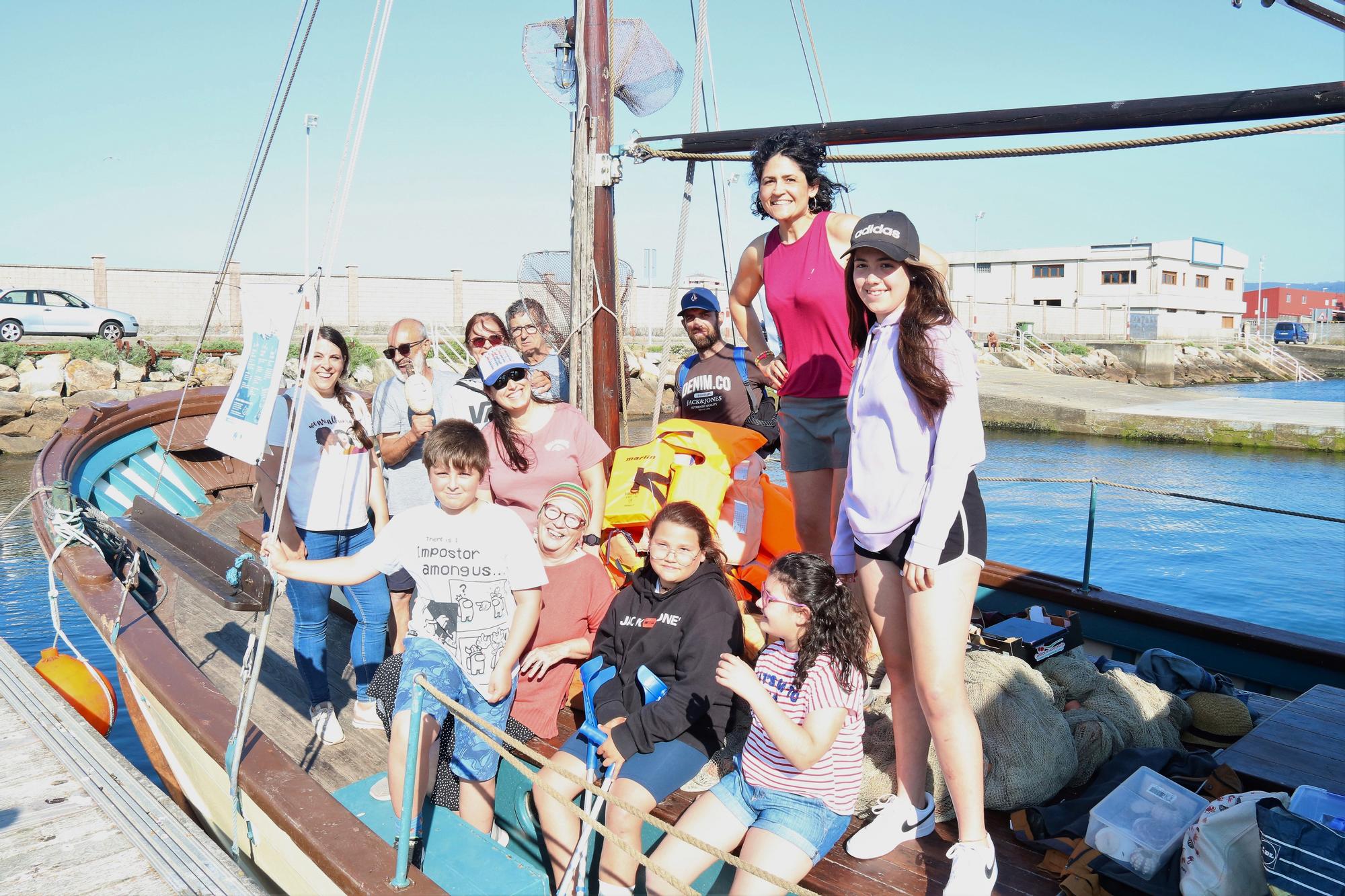 Una de las actividades por la biodiversidad a bordo del "Chasula".