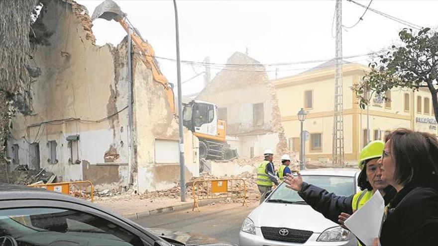 Comienzan las obras para reformar la plaza de la Estación de Benicarló