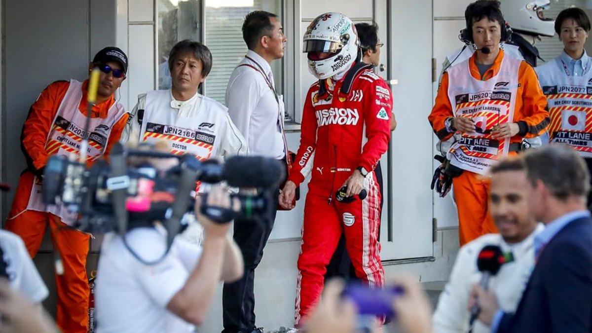 Vettel, cabizbajo tras la debacle en Japón