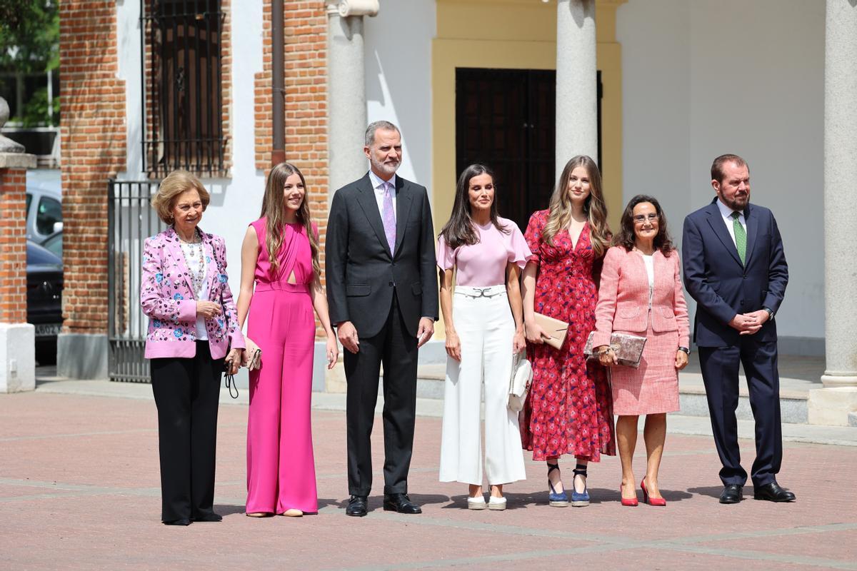 La infanta Sofía recibe la confirmación