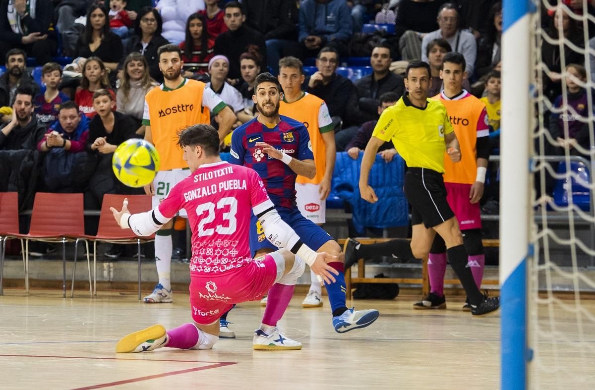 El Córdoba Futsal da la cara ante el Barcelona