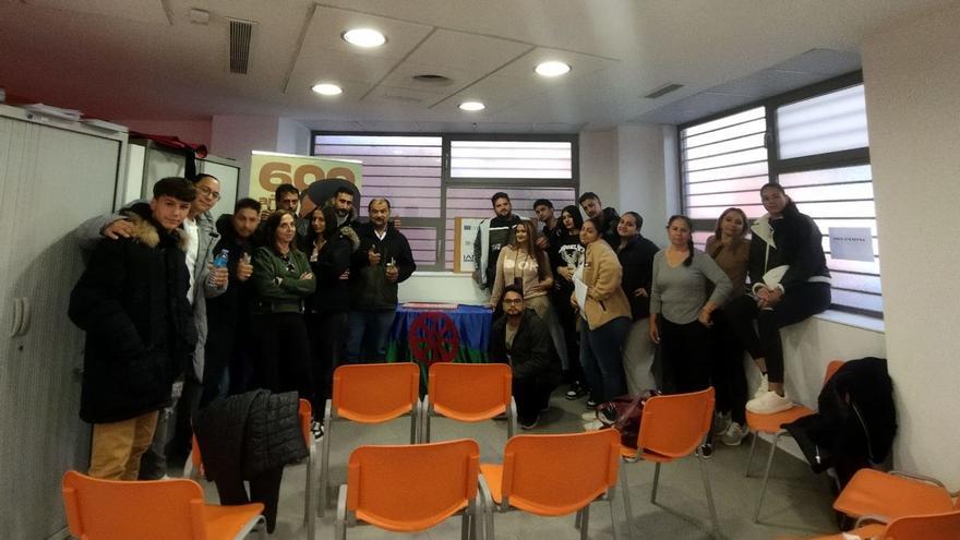 Un grupo de vecinos de la Comarca de Valdejalón tuvo la oportunidad de conocer la Fundación Secretariado Gitano. | SERVICIO ESPECIAL