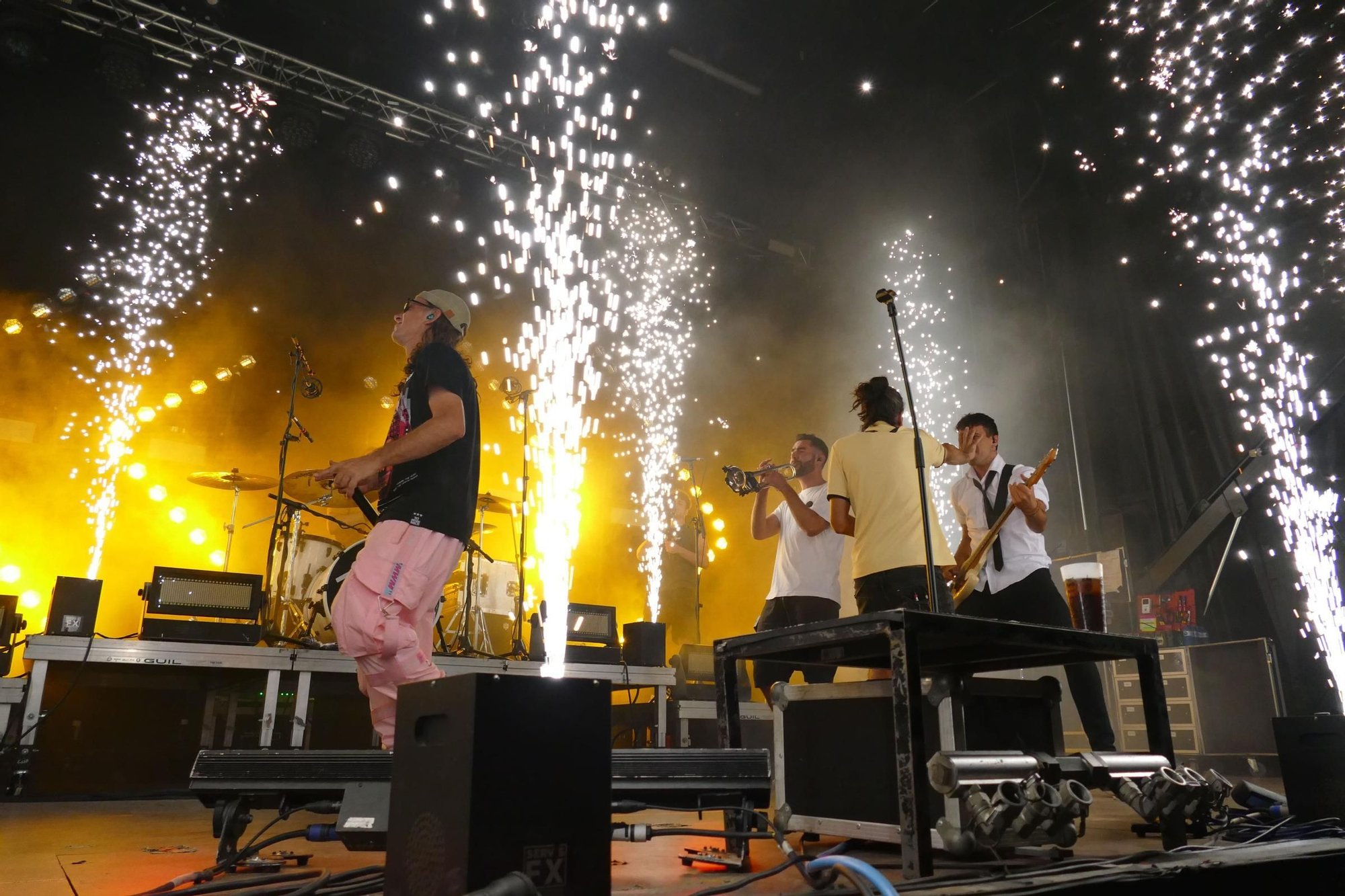 La segona Bertranada Fest congrega unes 8.000 persones als concerts de Ginestà i Búhos