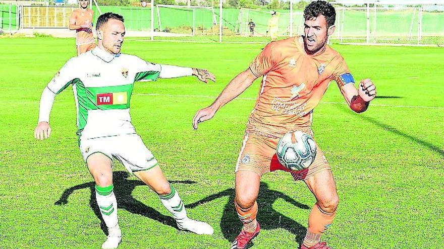 Iván Sánchez jugó el primer tiempo del partido