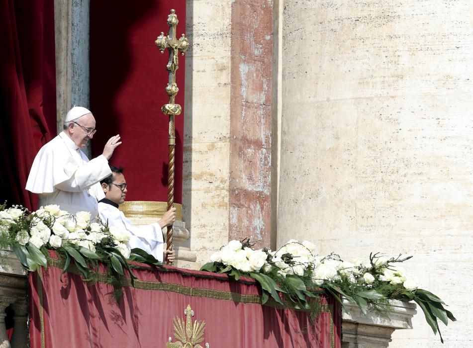 El papa Francisco en la misa de Pascua