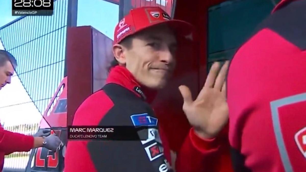 Marc Márquez durante la FP2 en Valencia