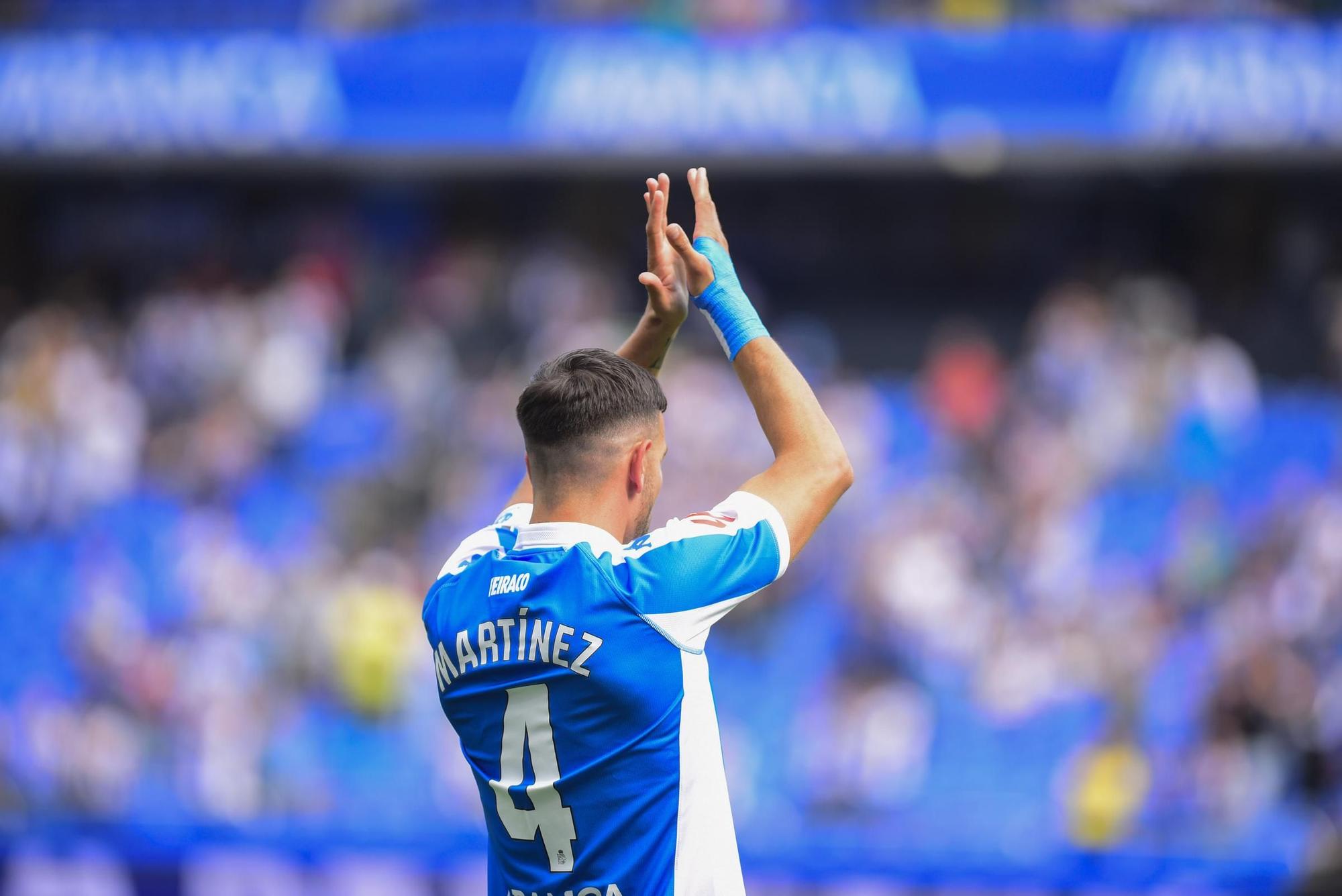 El Dépor cae goleado (0-4) por el Elche para cerrar la temporada 2025-25 en Riazor
