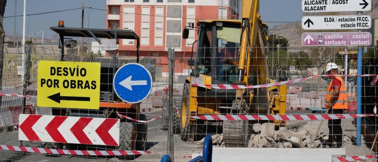 Los trabajos se acometerán entre las calles Travessia y Emilio Castelar hasta confluir con Jaume II.