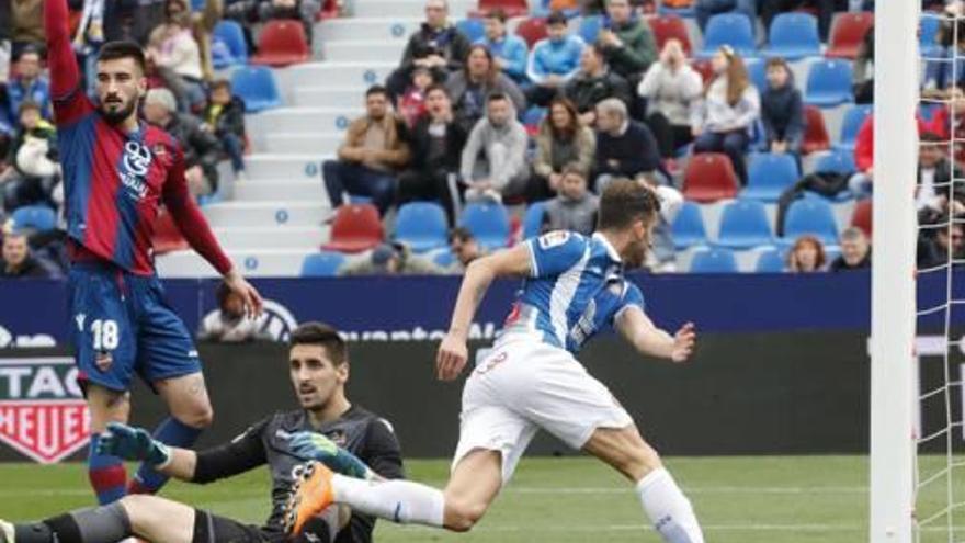 Baptistao salva un punt i l&#039;Espanyol perd Diego López