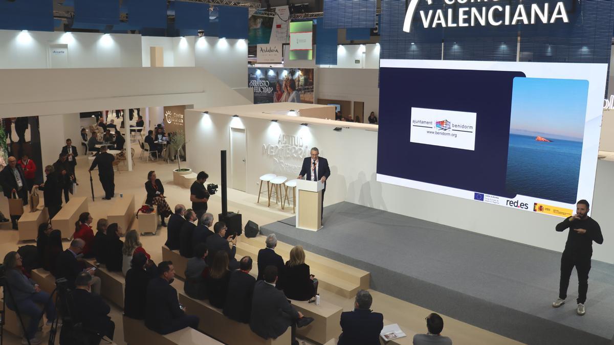 El alcalde durante la persentación del proyecto Benidorm CORE en Fitur