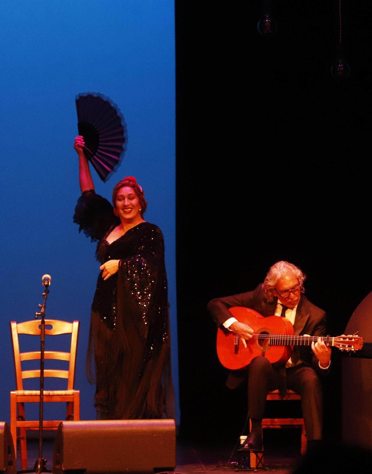 El Teatro Principal de Zaragoza casi se llenó para ver a Estrella Morente.