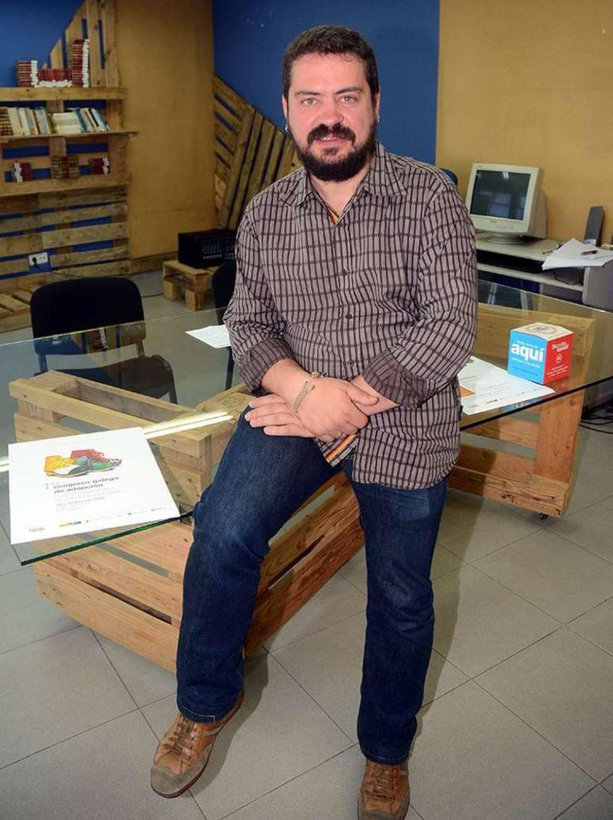 Antón Mouriz, ayer, en la Casa Azul. // Rafa Vázquez