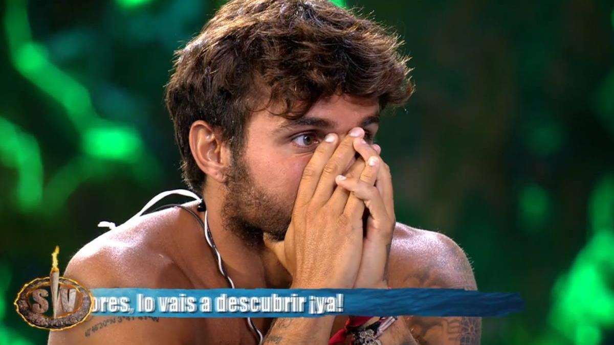 Manuel se ha quedado alucinando tras conocer todo lo que está ocurriendo en España con su familia