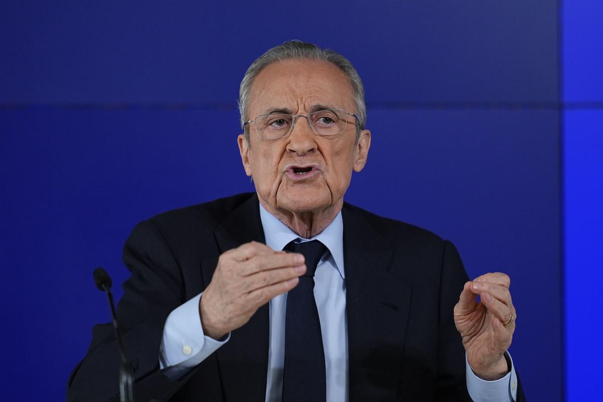 Florentino Pérez, durante la rueda de prensa en la ciudad deportiva de Valdebebas