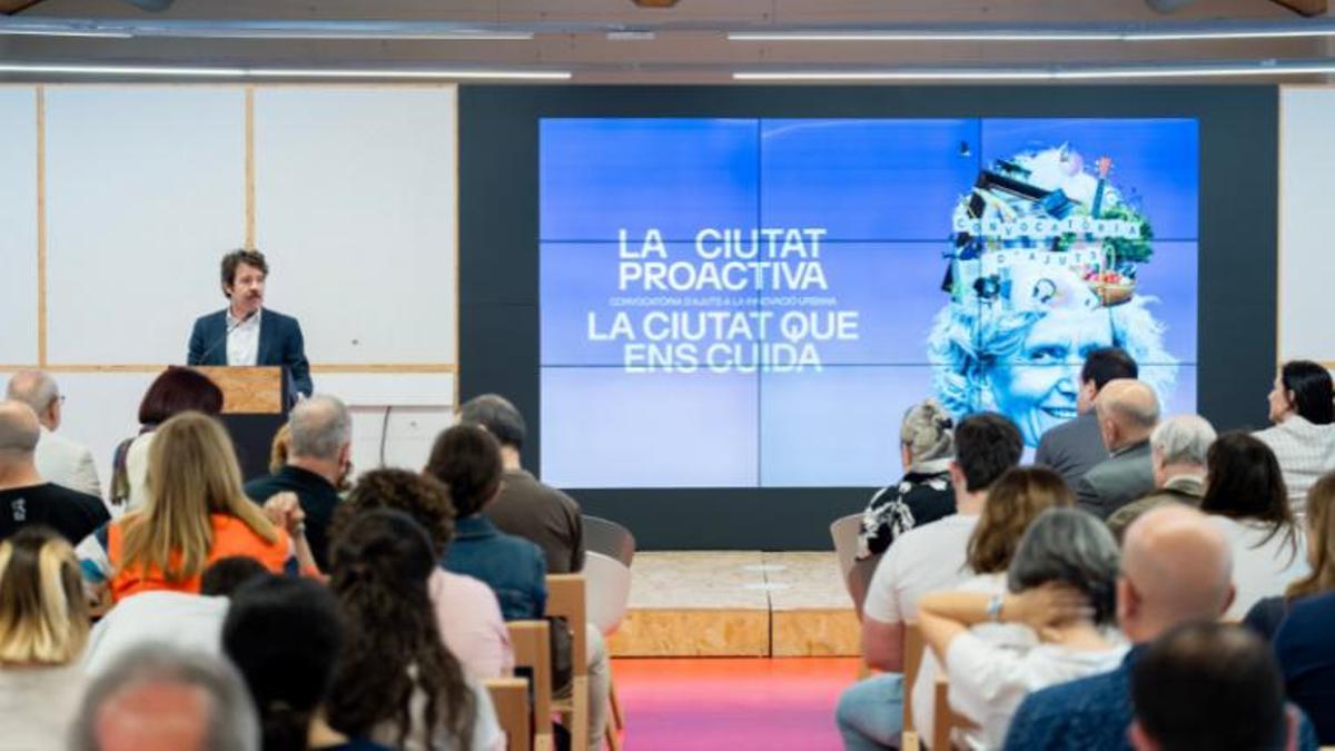 Presentación de la sexta convocatoria "La ciutat proactiva" del Ajuntament de Barcelona