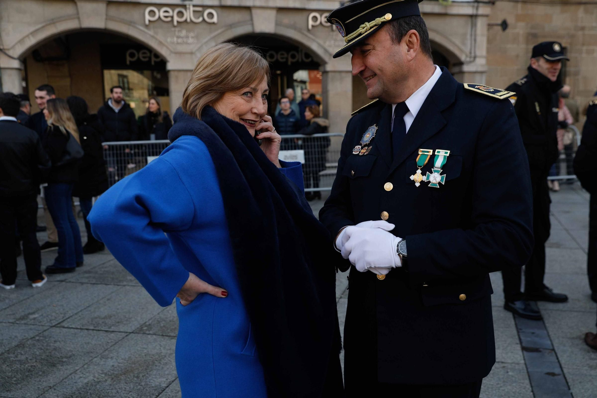 EN IMÁGENES: La Policía Nacional celebra su 200 aniversario en la Plaza de España de Avilés