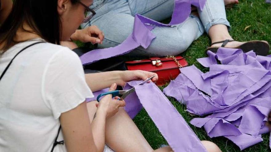 Preparativos de la campaña de los brazaletes morados.