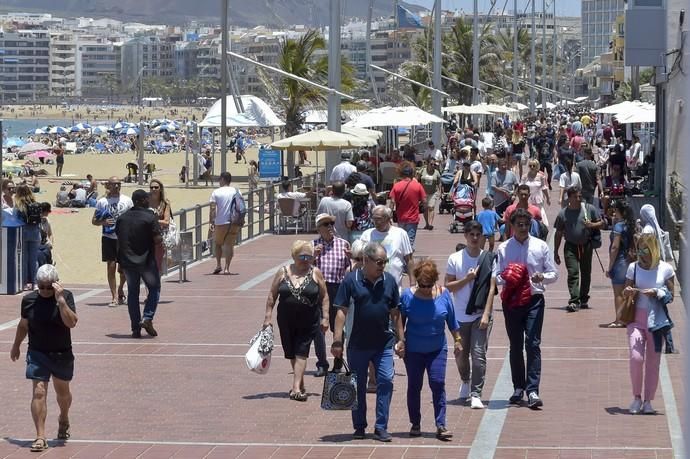 26-05-2019 LAS PALMAS DE GRAN CANARIA. Playa de Las Canteras  | 26/05/2019 | Fotógrafo: Andrés Cruz