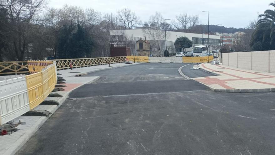 El nuevo acceso a la avenida de Baldomero González ya está asfaltado.  |  // LA OPINIÓN