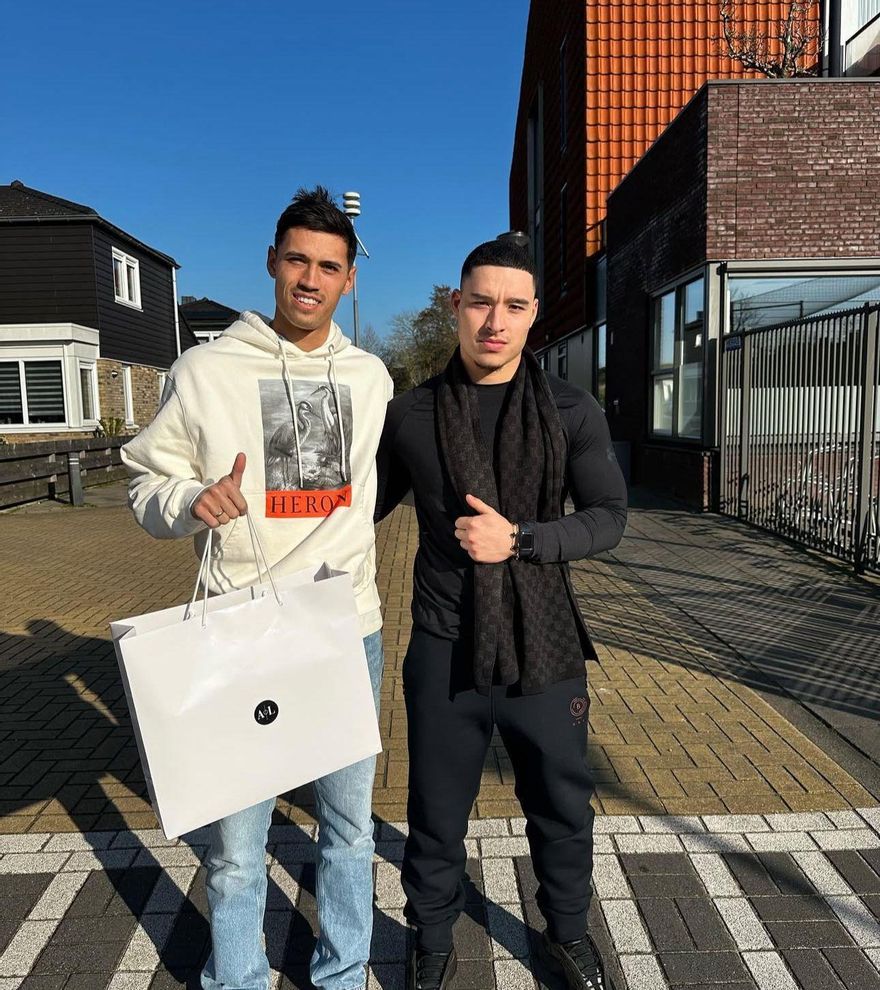 Los secretos de la aplicación VIP de futbolistas como Zirkzee, Reijnders o Pablo Martínez