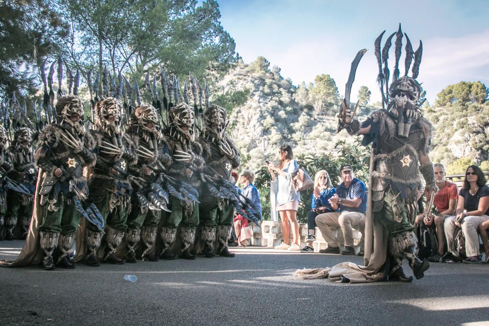 Fontilles vive los Moros y Cristianos de Alcoy