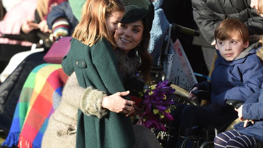 La princesa Charlotte con un abrigo zamorano en su primera misa de Navidad.