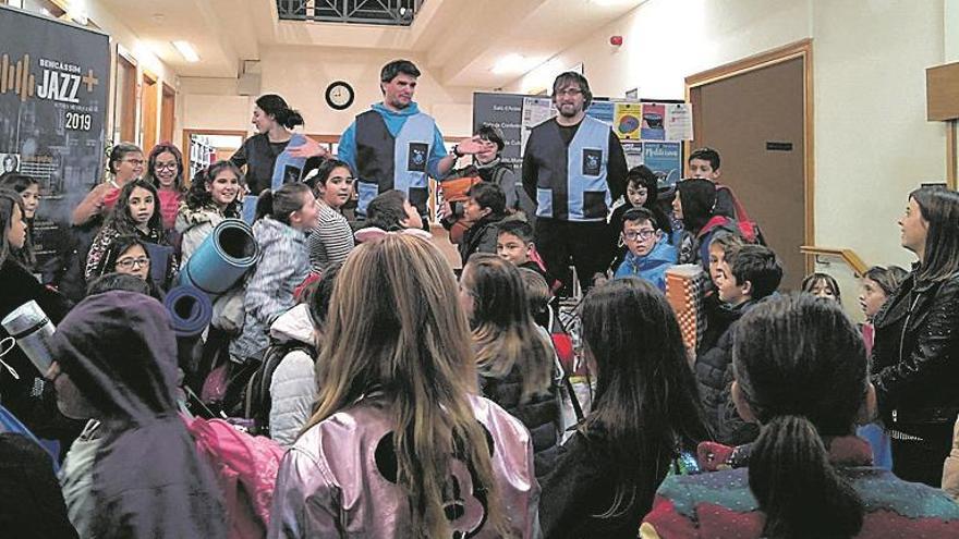 Benicàssim promociona la lectura entre los niños con cuentacuentos