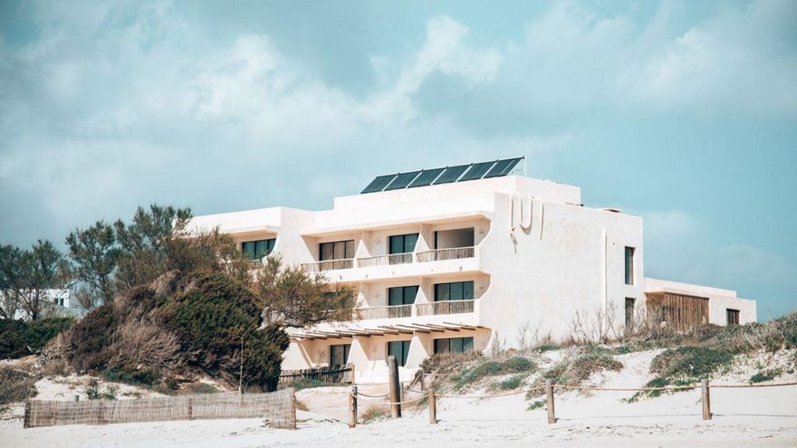 Establecimiento hotelero en una playa de Formentera. | D.I.