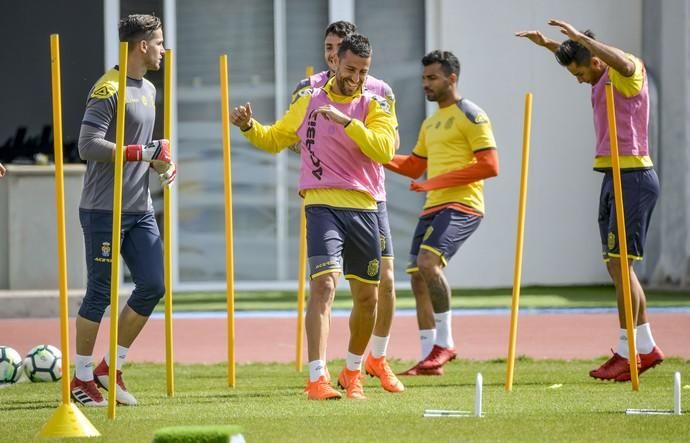 04/03/2018 TELDE. Entrenamiento de la UD Las Palmas. FOTO: J. PÉREZ CURBELO