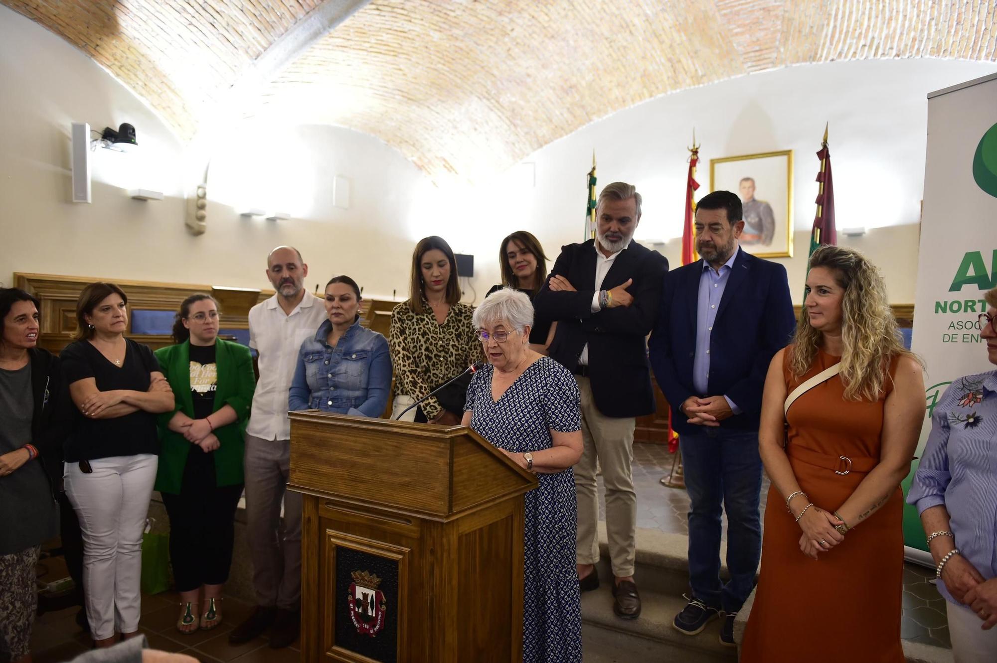 FOTOGALERÍA |  Emotivo acto en Plasencia por el Día Mundial del Alzhéimer