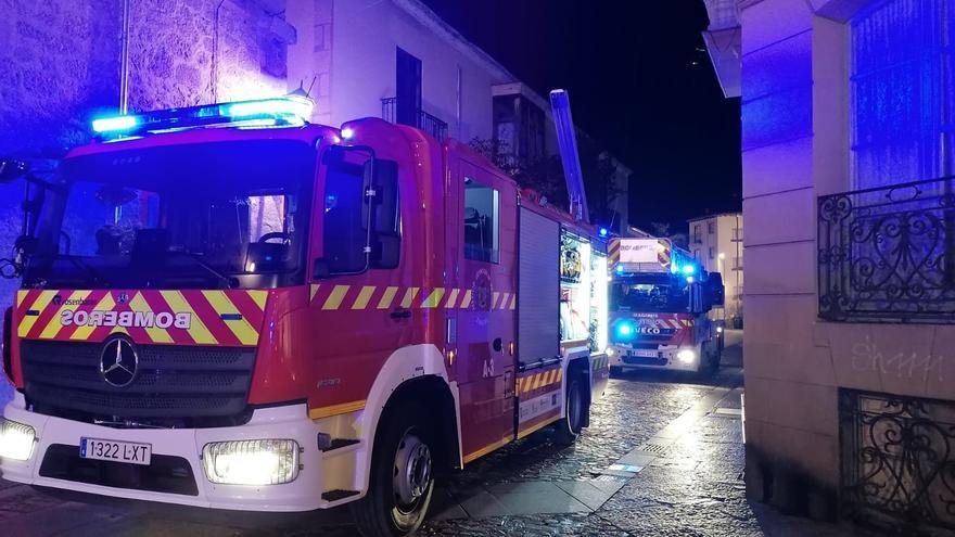 Un pequeño incendio moviliza a Bomberos, Policía Municipal y Policía Nacional de Zamora