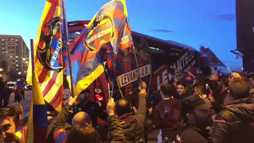 Recibimiento al Levante UD en el Ciutat