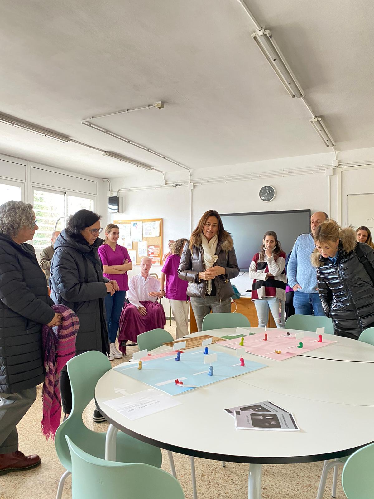 La visita de la consellera als centres educatius