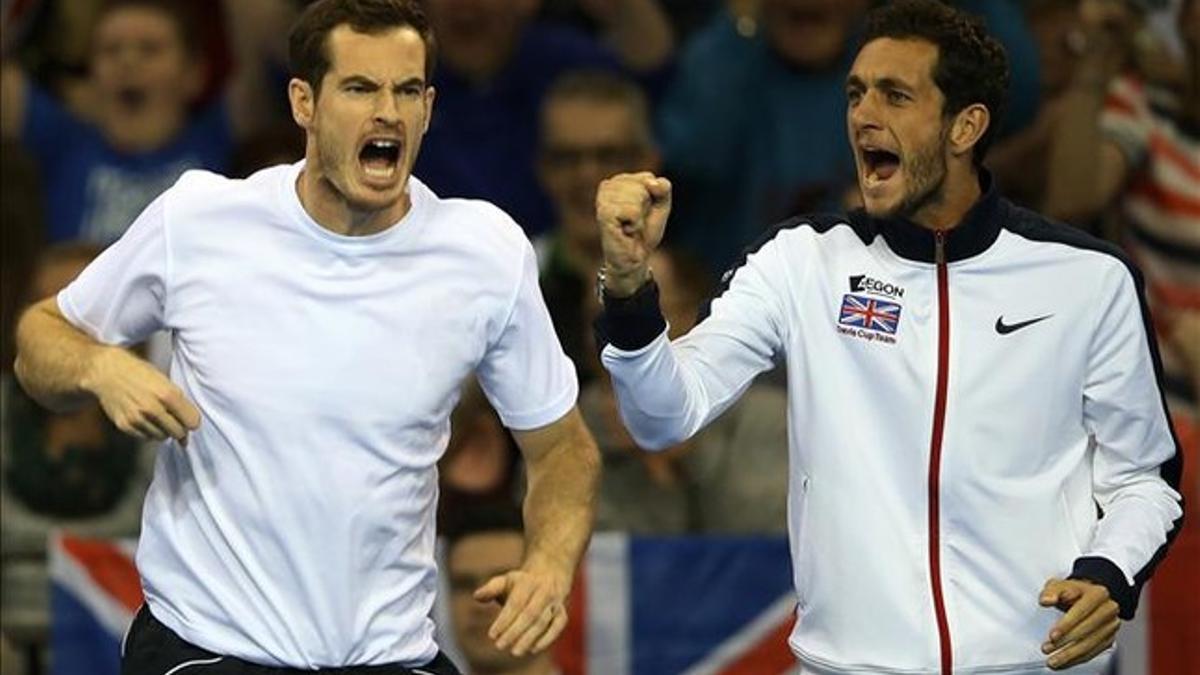 Andy Murray y James Ward en la primera ronda ante Estados Unidos