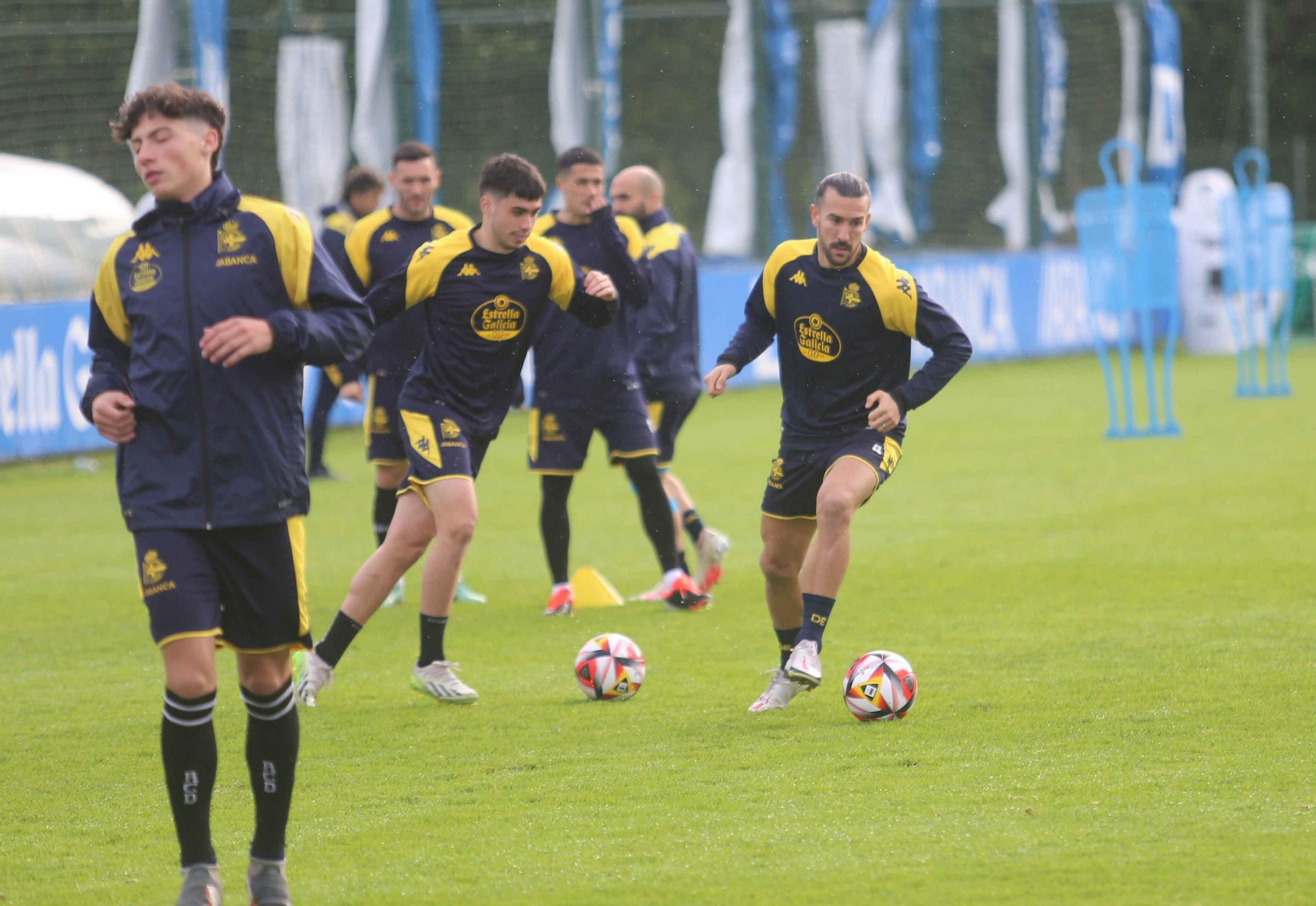Entrenamiento del Deportivo en Abegondo