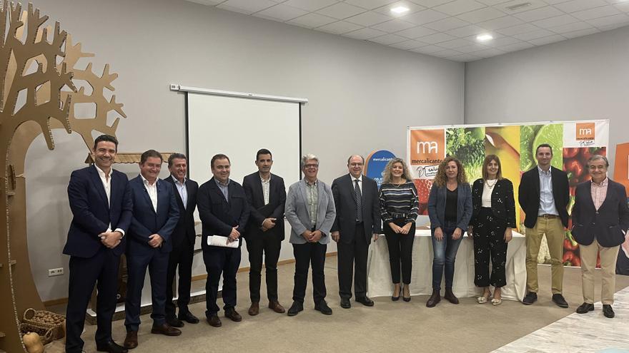 La Cámara de Alicante crea junto a 16 empresas una comisión agroalimentaria para impulsar al sector y su sostenibilidad