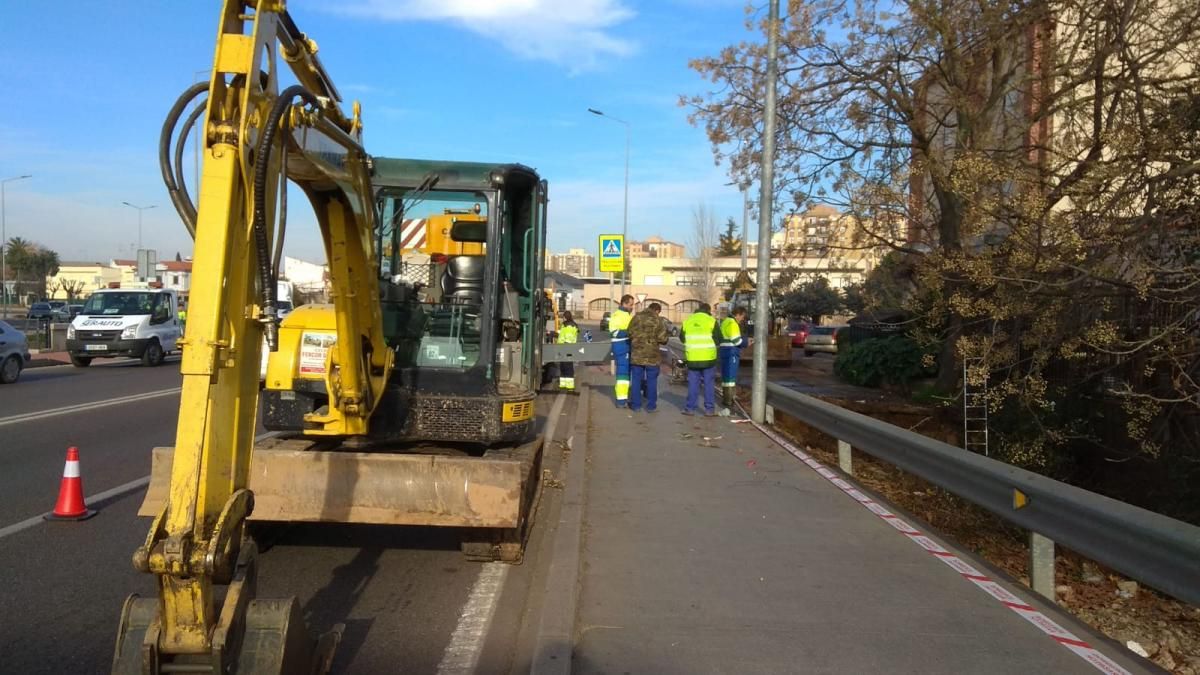 Una rotura de una tubería causa destrozos en el hotel Río de Badajoz